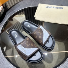 Louis Vuitton Slippers